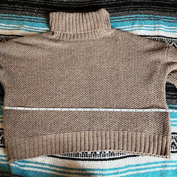 Coffee Turtleneck Sweater - Picture 4 of 5